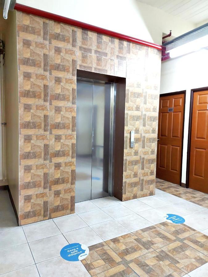 Airobedz Manila - A Value Hotel Exteriör bild