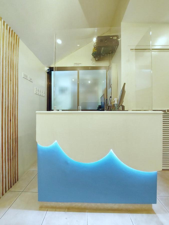 Airobedz Manila - A Value Hotel Exteriör bild